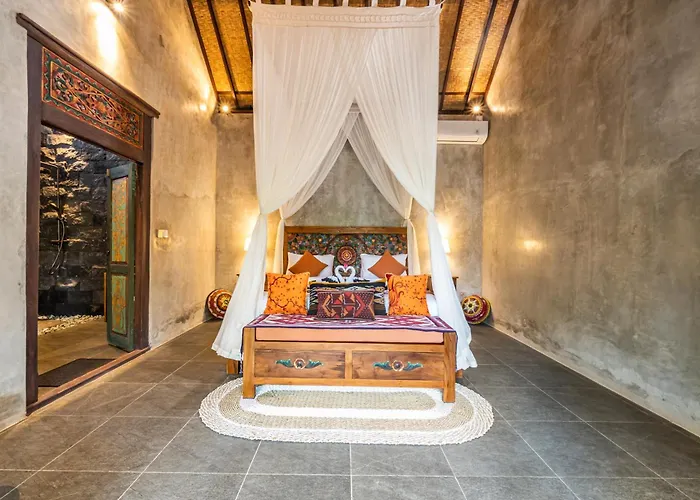 Private Pool & Stone Bath & Covered Terrace Villa Ubud (Bali)
