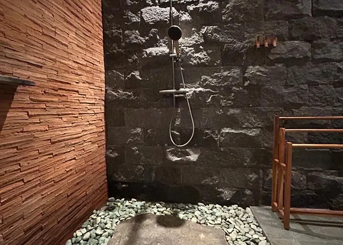 Private Pool & Stone Bath & Covered Terrace 乌布
